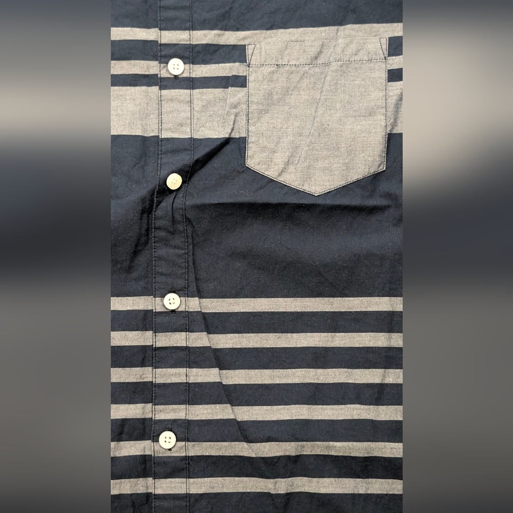 Public Opinion Button Down Short Sleeve Shirt, Medium - Picture 4 of 9